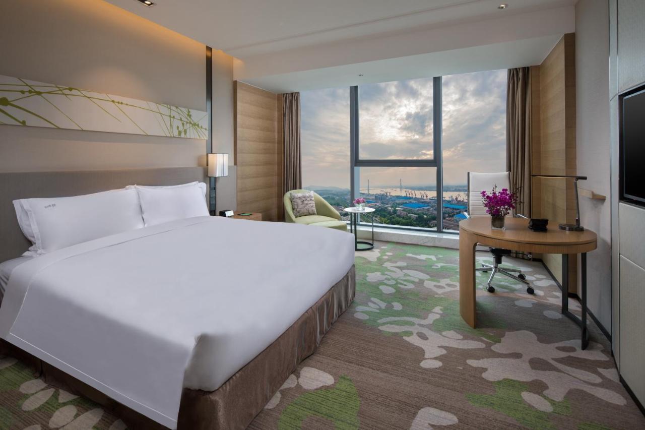 Holiday Inn Nanjing Harbour By Ihg Exterior photo